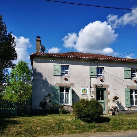 Chambres D Hotes L'Agape Saint-Martial-sur-Isop Eksteriør billede