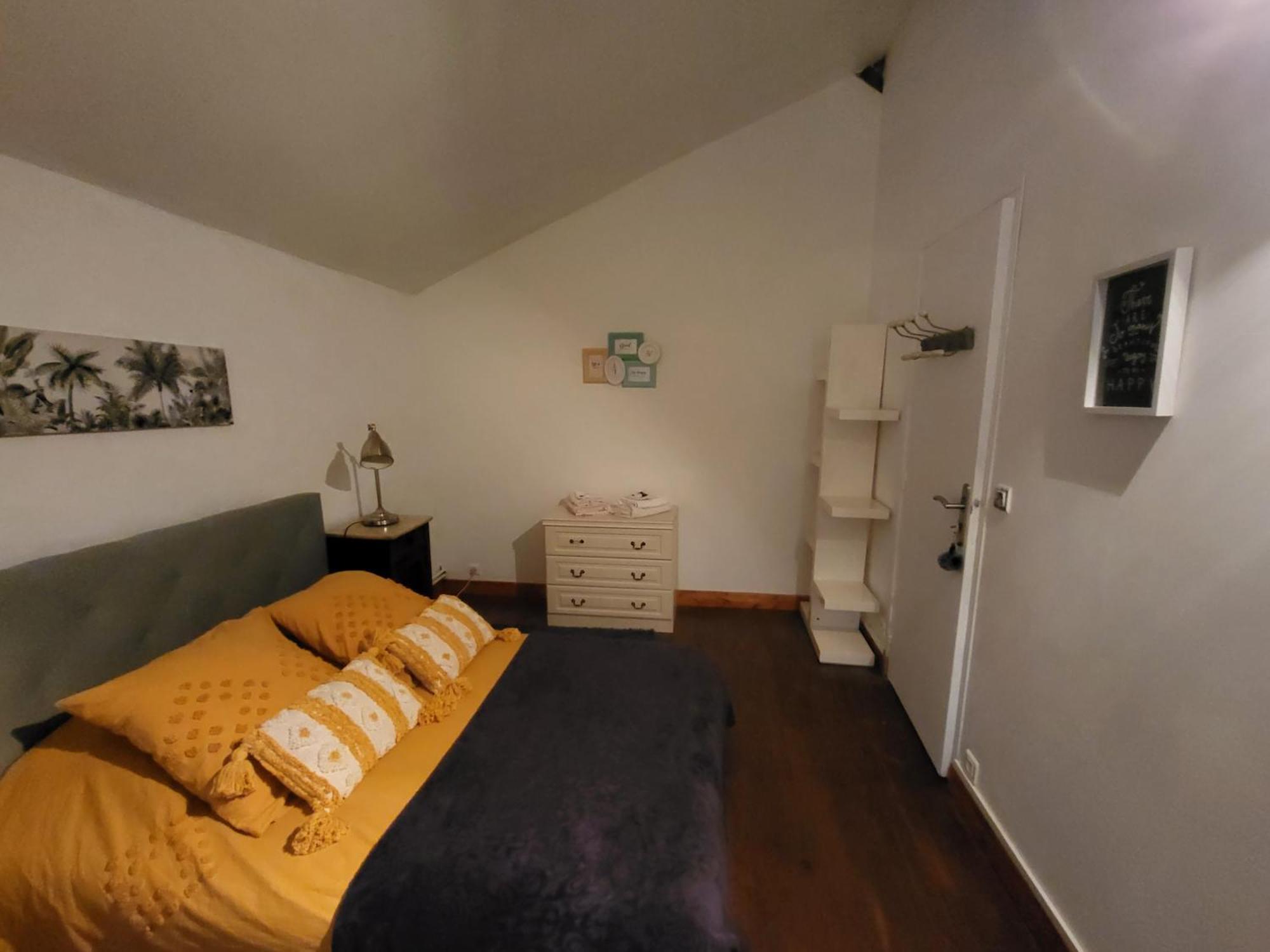 Chambres D Hotes L'Agape Saint-Martial-sur-Isop Værelse billede